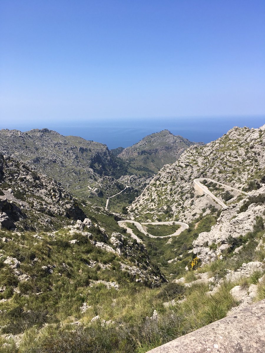 Mallorca oli maineensa mukainen! Sa Calobra-Coll dels Reis välisen nousun kestää käydä toisenki kerran. #pyöräily