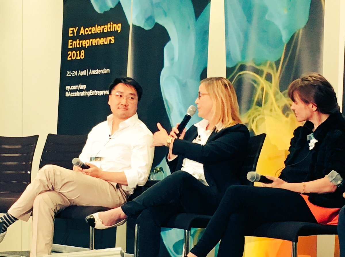 Hlmilburn's tweet photo. @Keenankwok - wow!! - deep insight into ease of innovation and acceptance in Asia of tech solutions - great positivity for #AcceleratingEntrepreneurs @EY_Growth https://t.co/GDKMczzOyO