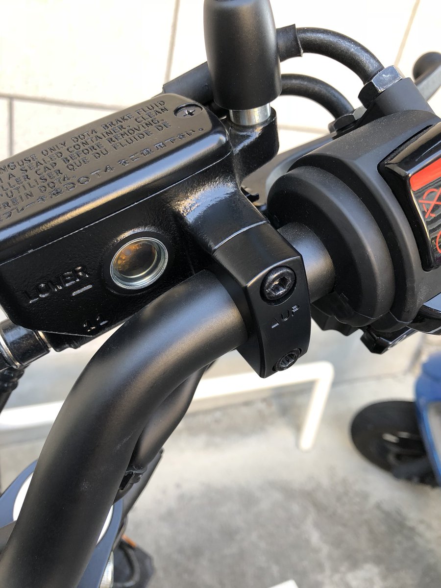 べーやん Na Twitteru レブル 250乗りの方どなたかご存知ですか 工具とかの知識さっぱりで デイトナのサドルバッグサポート ハンドルにつけるヘルメットホルダーをつけたいんですが これらのボルトを取るためには六角で回せばいいんでしょうか 一回試したんですが べーやん Na Twitteru レブル 250乗りの方どなたかご存知ですか 工具とかの知識さっぱりで デイトナのサドルバッグサポート ハンドルにつけるヘルメットホルダーをつけたいんですが これらのボルトを取るためには六角で回せばいいんでしょうか 一回試したんですが