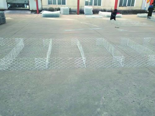 ShineyondMetal's tweet photo. (1) environmental protection, natural material, environment, plants can grow in them, and meet the requirements;
(2) integrity, the structure is not easy to break;
(3) flexible, able to adapt to the foundation deformation without damage; https://t.co/f7j4NNBH7h