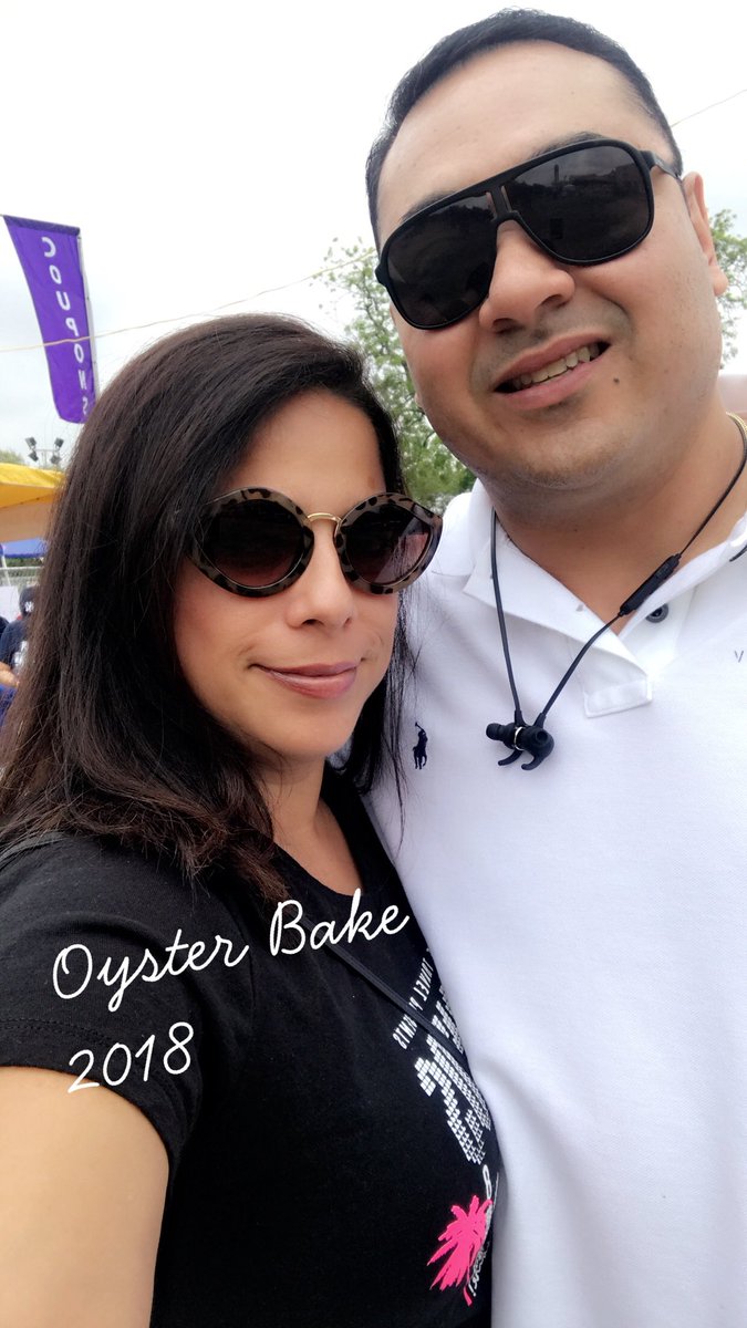 Good times at @Oyster_Bake #OysterBake2018 #SanAntonioFiesta #GrupoRemedio #BidiBidiBanda