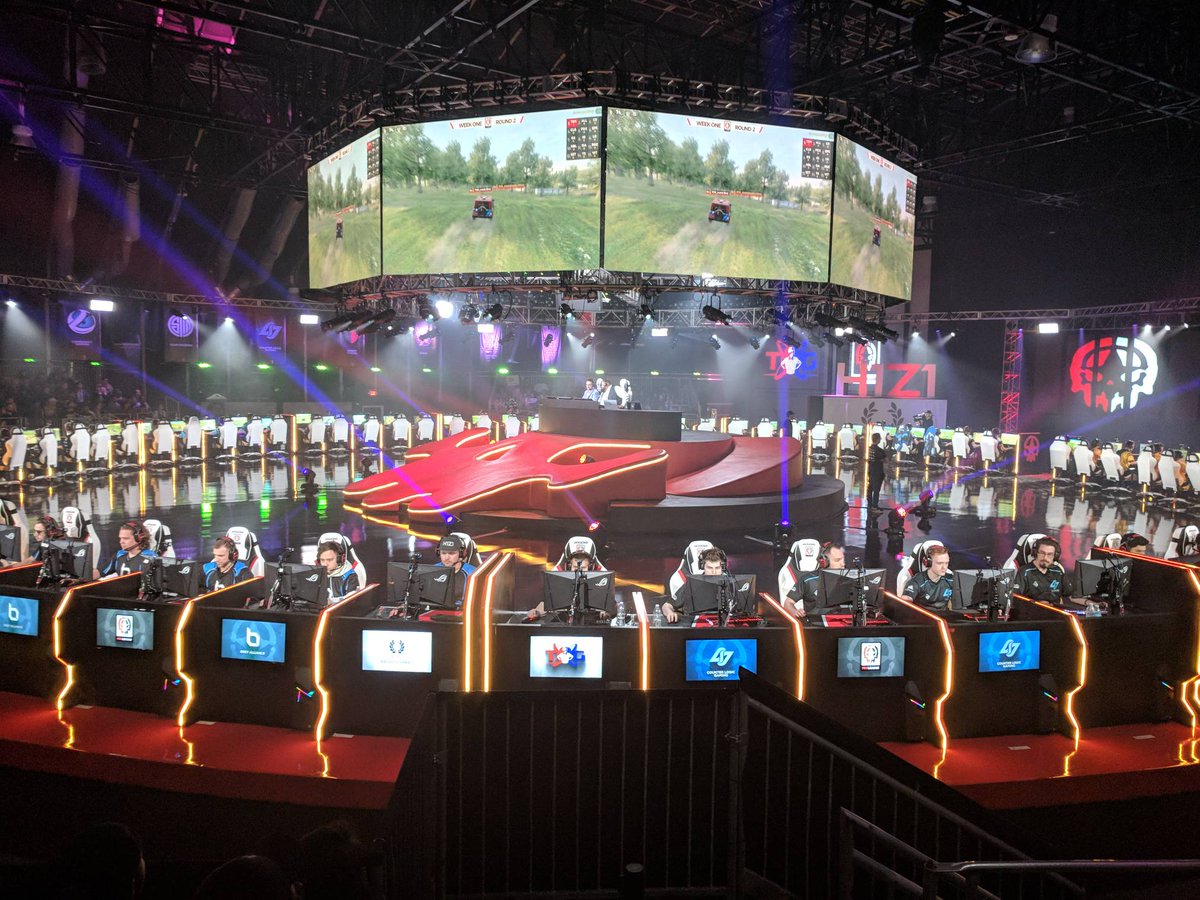 H1Z1 tweet media