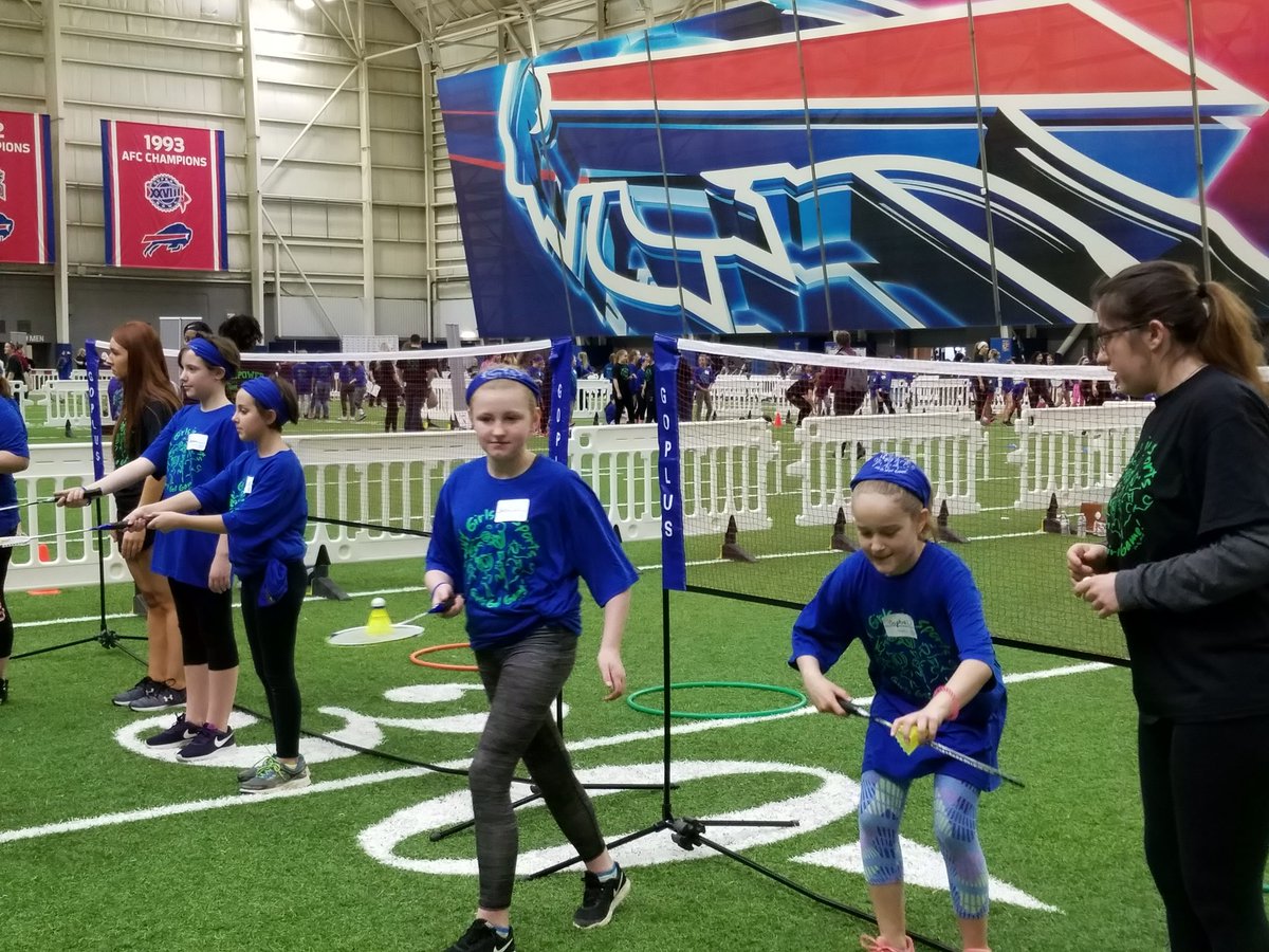 VCAssociation's tweet image. Thanks to Mrs. Wilson and @UWBEC for inviting some of our Valley girls to participate in the WNY Girls In Sports event today! They had fun with yoga, running, soccer, tennis, golf, badminton, volleyball, and basketball! #empower