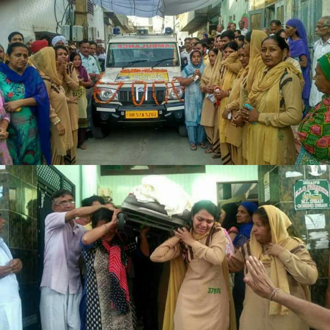 MSGSOCIALWORKS's tweet image. डेरा अनुयायी दिन रात मानवता की सेवा में लगे रहते है सलाम है इनके जज्बे को जो संत गुरमीत राम रहीम सिंह इन्सां जी ने इनके अंदर भरा हुआ है। #Slute @Gurmeetramrahim Ji
#Followers #HumanityWork #24Hours @DeraSachaSauda