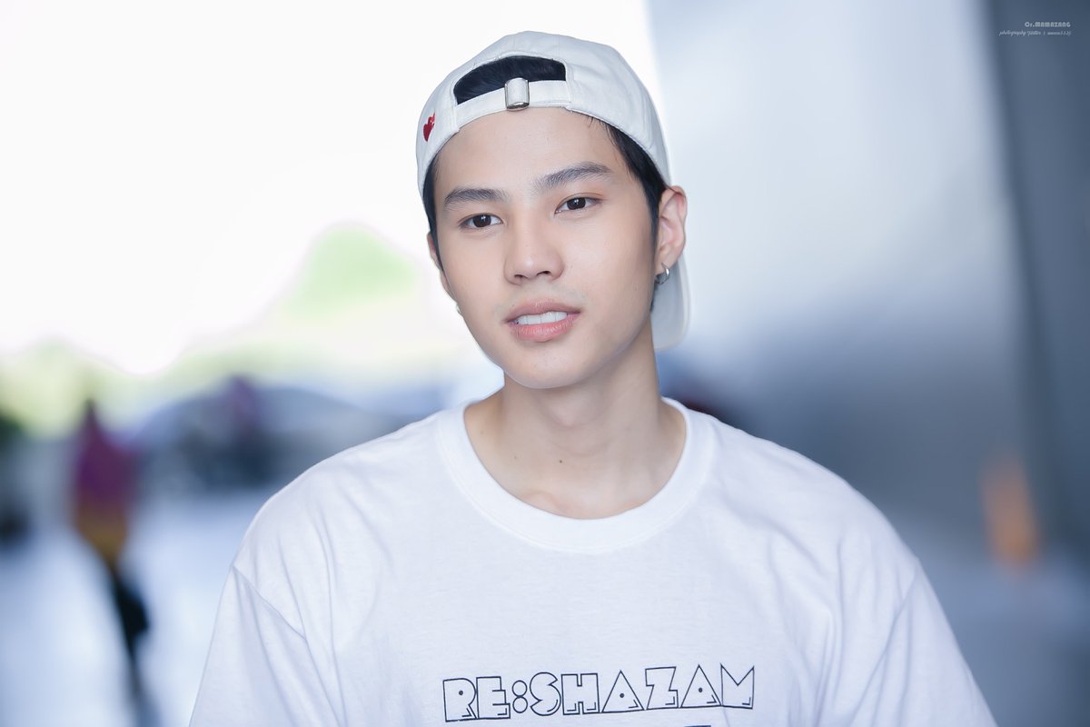 aunza3326's tweet photo. มันจะน่ารักเกินไปแร้วน้าาาาาาาาา 😳☺️😍

@bank_thiti #bank_thiti
#nadaoartist https://t.co/Jb5iNfY9Uy