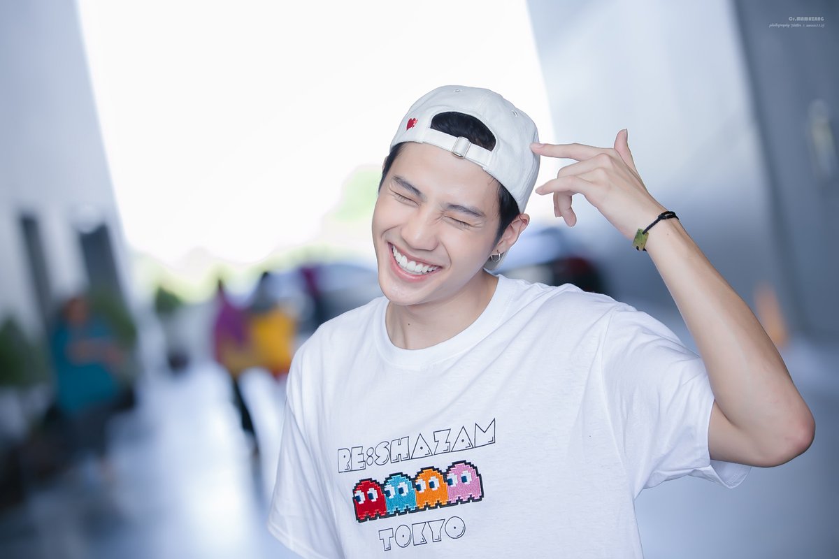 aunza3326's tweet photo. มันจะน่ารักเกินไปแร้วน้าาาาาาาาา 😳☺️😍

@bank_thiti #bank_thiti
#nadaoartist https://t.co/Jb5iNfY9Uy