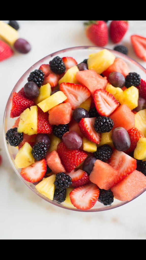 Lalli_Kiranmai's tweet photo. @IDFC_Bank My summer-exclusive foods fruit bowl because fruits are very good in all seasons and especially in summer #SummerYummers #Foodsie https://t.co/l4qw2s9ZsW