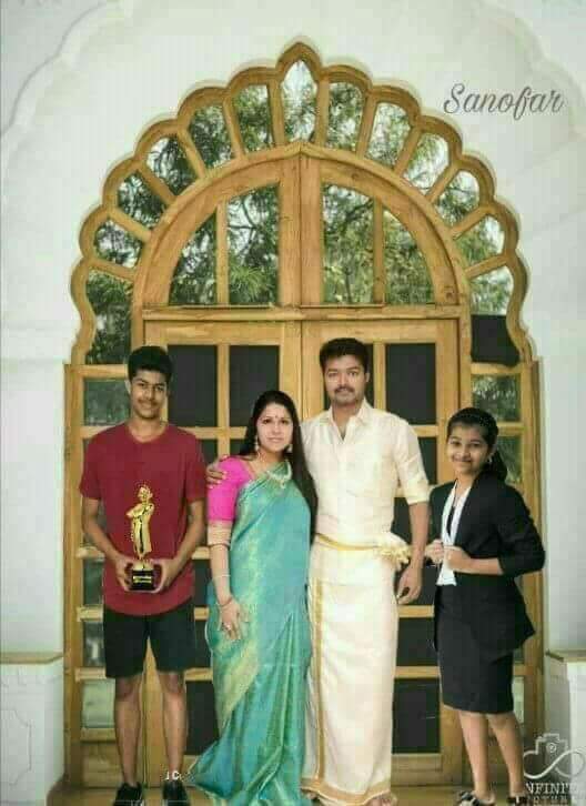 The #Family is not an #Important thing,
It's #Everything !!
And #Family is one of Nature's #Masterpiece !
#Actorvijay #Sangeethavijay #Sanjayvijay #Saashavijay #Lovelyfamily #Thalapathyfamily 
THALAPATHY BDAY GALA IN 2M