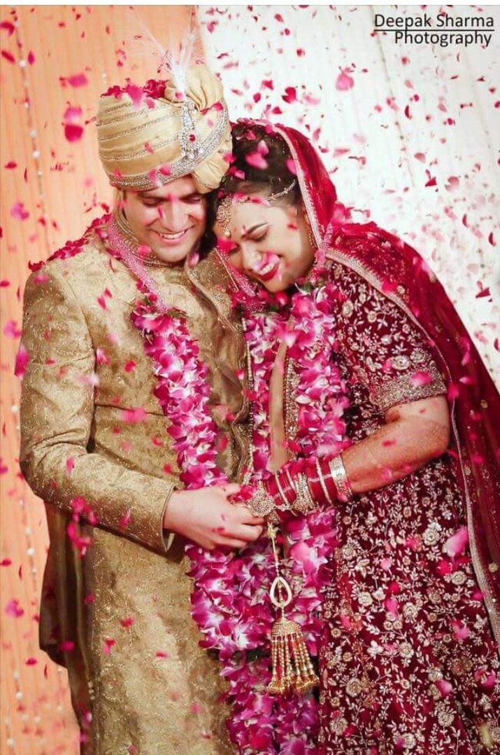 ali_munavver's tweet photo. Inspiration for all ias tina dabi n atahar amir https://t.co/8MhBwPiBx7