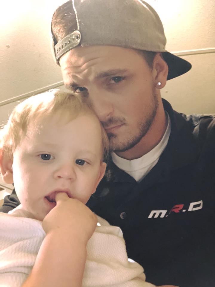DriftKingRS3's tweet photo. So lucky to have this little guy in my life, always puts a smile on my face even if when i have the worst day! #myson #littleman #myworld #babyboy #truehhappiness #amazing #blessed https://t.co/yMr1AN0hA0