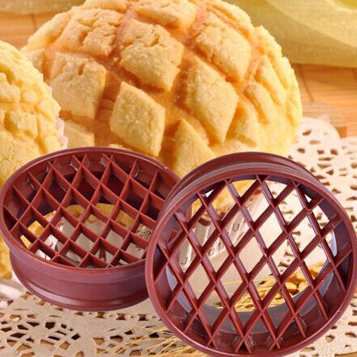 BakingArsenal's tweet image. Free Shipping now through to 4/23/18 Use coupon code “Weekend” at checkout bakingarsenal.com #bakingsupplies #cookiecutters #conchas #bread #doughnuts #cupcakes #pie #cake #confection #cakedecorating #repostería #panadería #pastelería #PanDulce #guttsoverfear #BakingArsenal