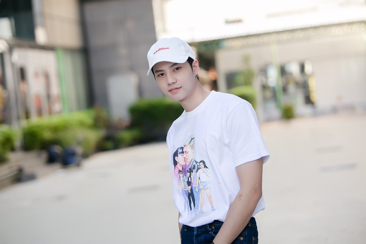 aunza3326's tweet photo. เก็บตก 1 😳
#bank_thiti @bank_thiti 
#nadaoartist https://t.co/HckXeiVaBf