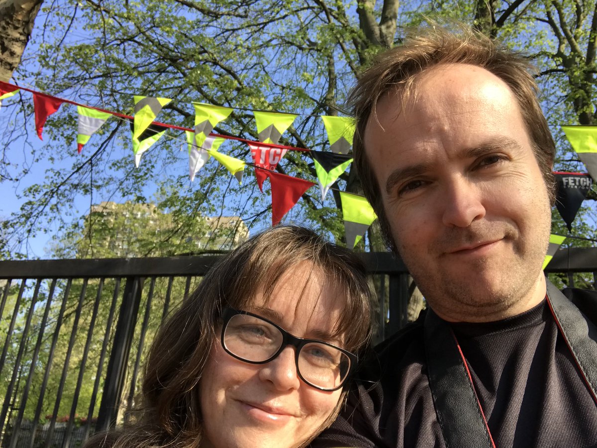Aiming for less plastic, lovely recycled bunting thanks to <a href="/silver5hadow/">Sylvia Jones</a> and <a href="/katiethephysio/">Kate Barnard</a> #SpiritOfLondon #plasticfree