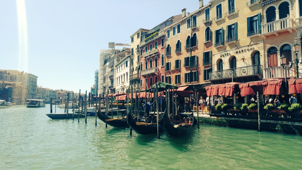 TravelVamos's tweet photo. #venice here we come! Definitely there is only one like it. #Travel #wanderlust #lovelife https://t.co/Ho7ocJJc0g