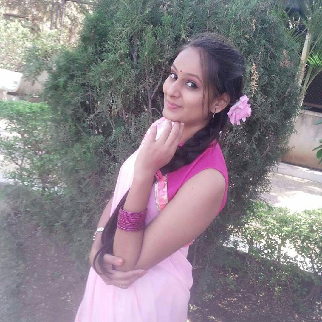 madhu_bhabhi's tweet photo. #NewProfilePic https://t.co/xvQqZBUX9p