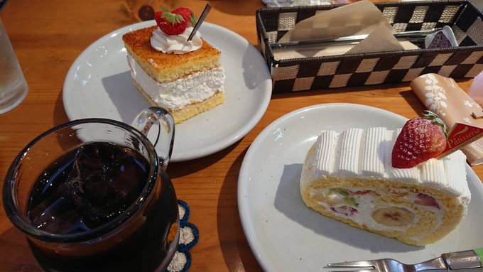 カントリークリスマス の幻のシフォンケーキって知ってますか Sweetsvillage スイーツビレッジ