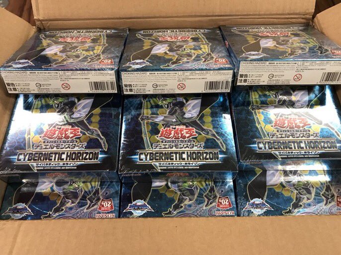 cardoh_namba's tweet photo. 【#遊戯王】
アジア版 サイバネティック・ホライゾン
価格お値下げしました❗️
とってもお買い得です‼️この機会に是非どうぞ😊✨
今回は税込価格です🤔✨✨
1pack:180円
1box:5400円
#亜版 #CYHO https://t.co/8YsDHoG5Bv