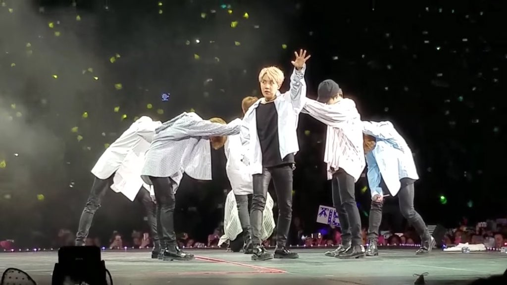 RyuBU_y's tweet image. ｟余談｠私がこのツイートをしようと思ったきっかけが韓国のファンの方のツイートなのですが、そのツイートに乗せられていた言葉の訳と乗せられていたホソクの写真がとても素敵だったのでツイート😇