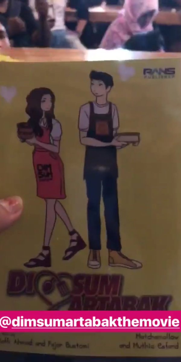 ryu_ana007's tweet photo. Buku novel #dimsumartabak @aytingnew92 tayang 15 Juni 2018 ... Lebaran bukan cuma baju baru...  Tapi ada film baru punya Ayu.. Cant wait https://t.co/Ijuf4s4iyL