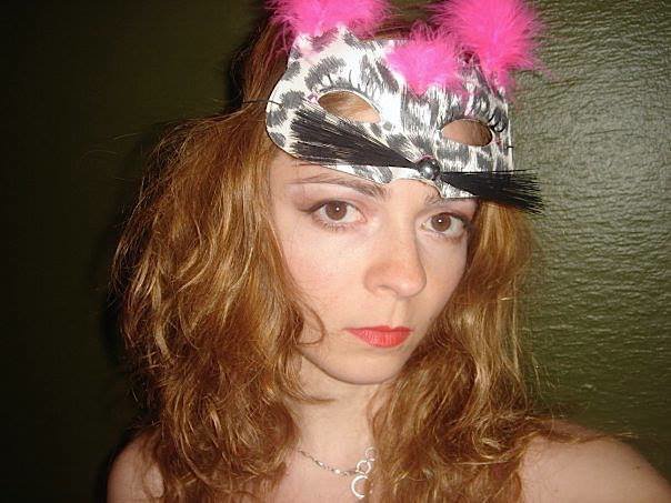 WasIstDasShowLA's tweet photo. @FidelmanFunk RAE FIDELMAN PERFORMS ART .YES. ART!! At
 "WAS IST DAS ? " Cabaret - Thurs, Apr 26- doors @7:30pm - The Crown City Theater 11031 Camarillo Street, NoHo Ca 91602 
 MAKE IT SHPRING BABY !
 Show: 8pm to 9:30pm
 tickets: https://t.co/G2NIQBOiLB
#comedy #cabaret #theatre https://t.co/SVzIzxDkKl