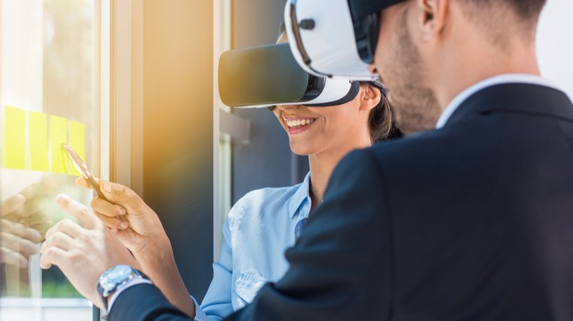 PlaywareStudios's tweet photo. Can you build real world #skills with #seriousgames, #VirtualReality and #eLearning? Check out this article by @SidOnLife published on @elearnindustry https://t.co/Xp6PaKx8Az https://t.co/kWcApoRDeH