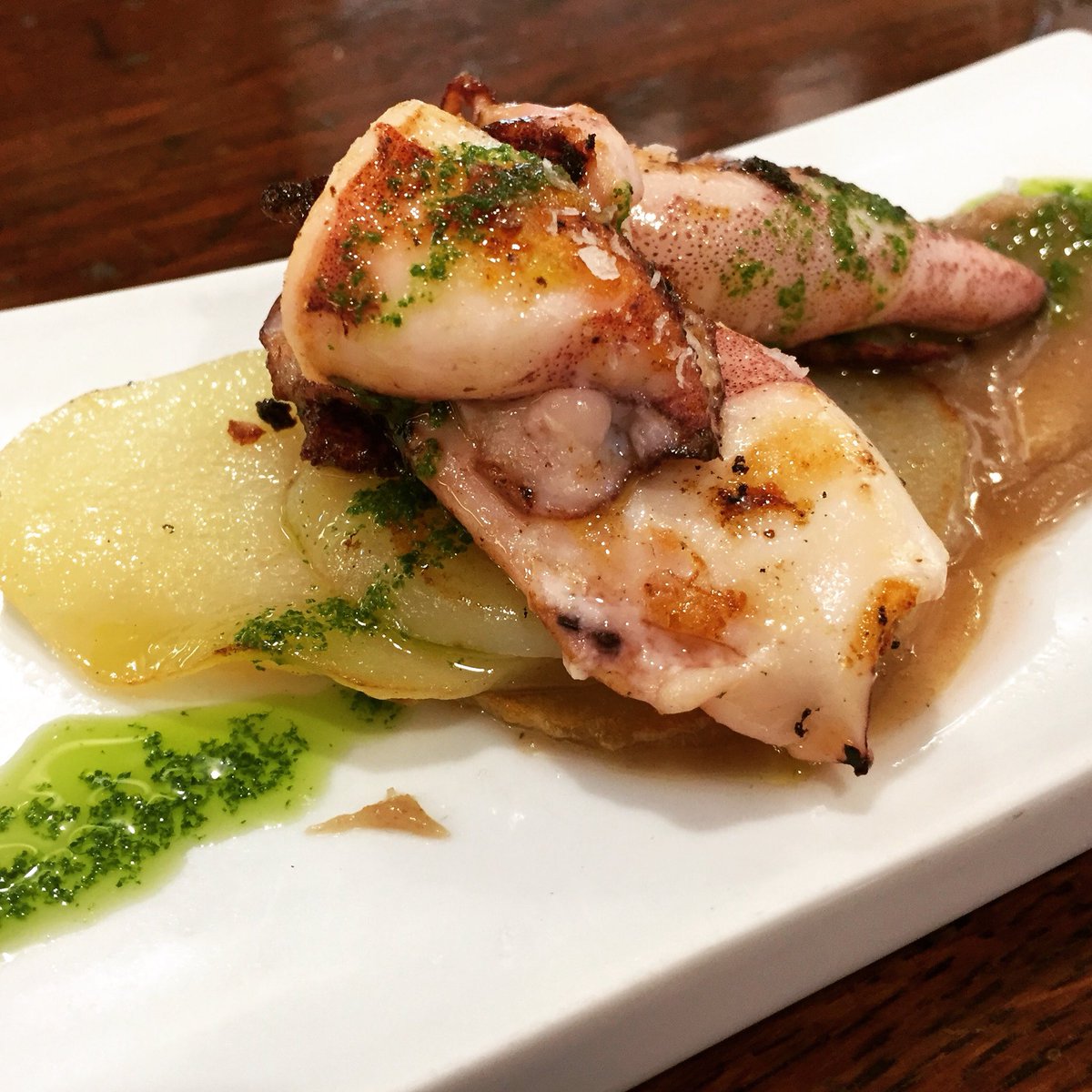Absolutely LOVE this tender squid from Casa Senra <a href="/CasaSenra/">Casa Senra GROS</a> - see more at sansebastianpintxobars.com/pintxo-bars/ca… #pintxo #pintxos #donostia #sansebastian
