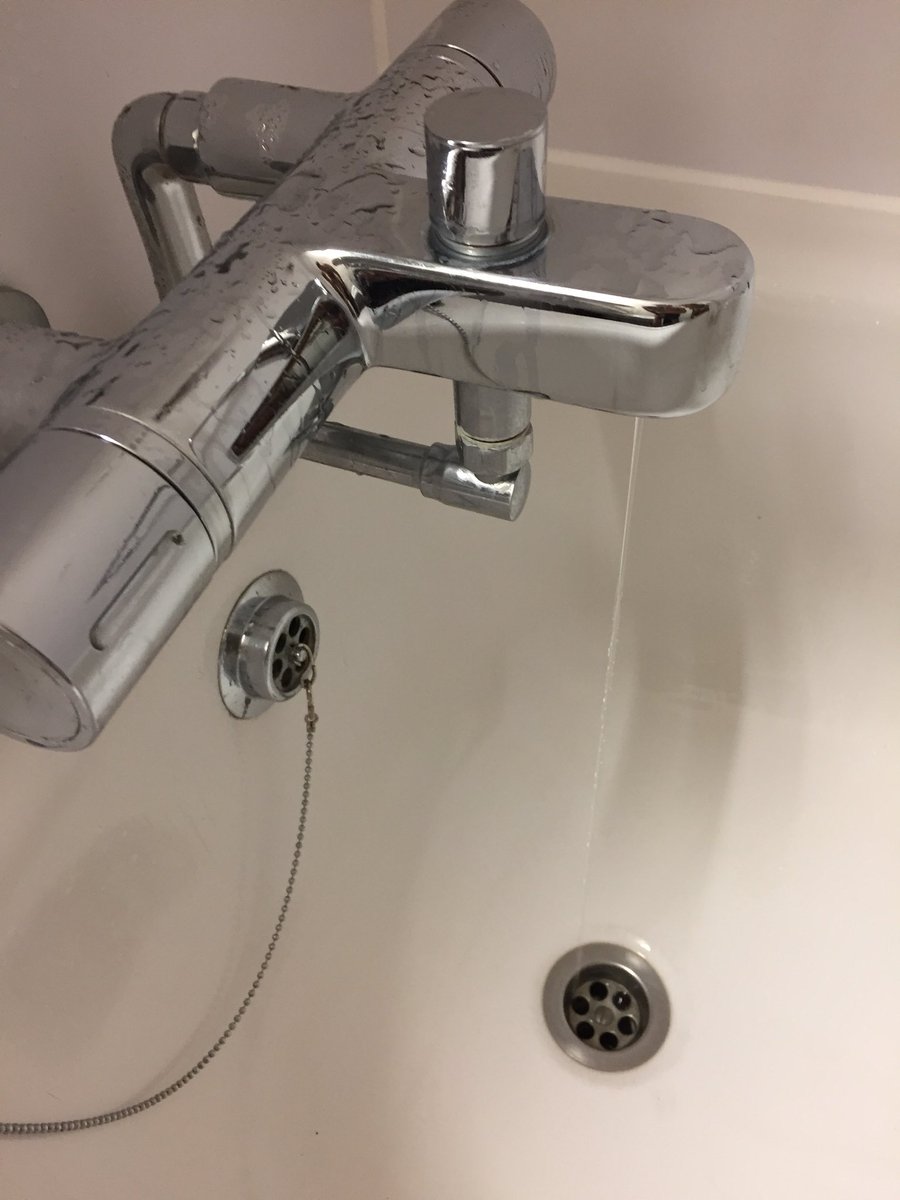 dandhunter's tweet photo. @TravelodgeUK not only the beds but this is the extent of the shower no shower then https://t.co/sMFhXWbIuD