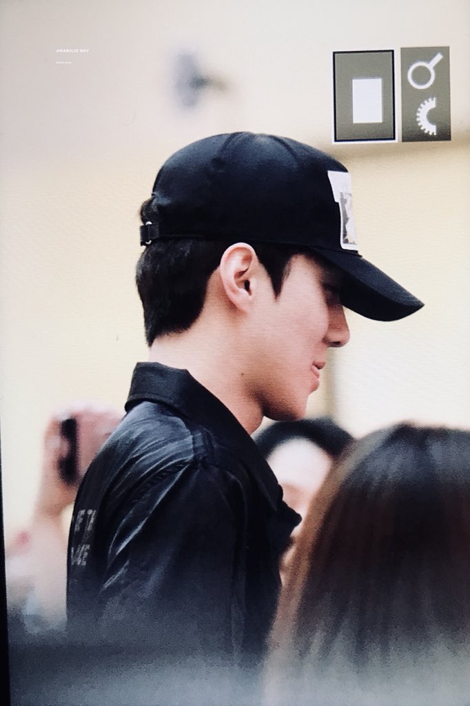 amabilisOSH's tweet photo. 180422 세훈 사랑해 😆❤️ https://t.co/snUwqy2dmS