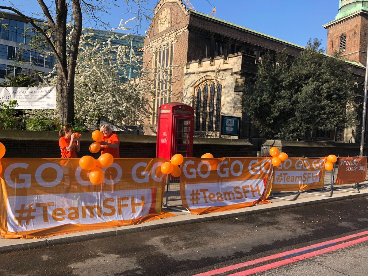 SFHUK's tweet photo. The day our 32 @LondonMarathon runners 🏃‍♂️ have worked so hard for has finally arrived. We are super excited and are getting all ready to cheer them on! You won’t miss us! ☀️🏃‍♂️ #TeamSFH #SpiritofLondon text SFLM18 £5 to 70070 to donate to hospice care ❤️ https://t.co/Sup9G8zMc6