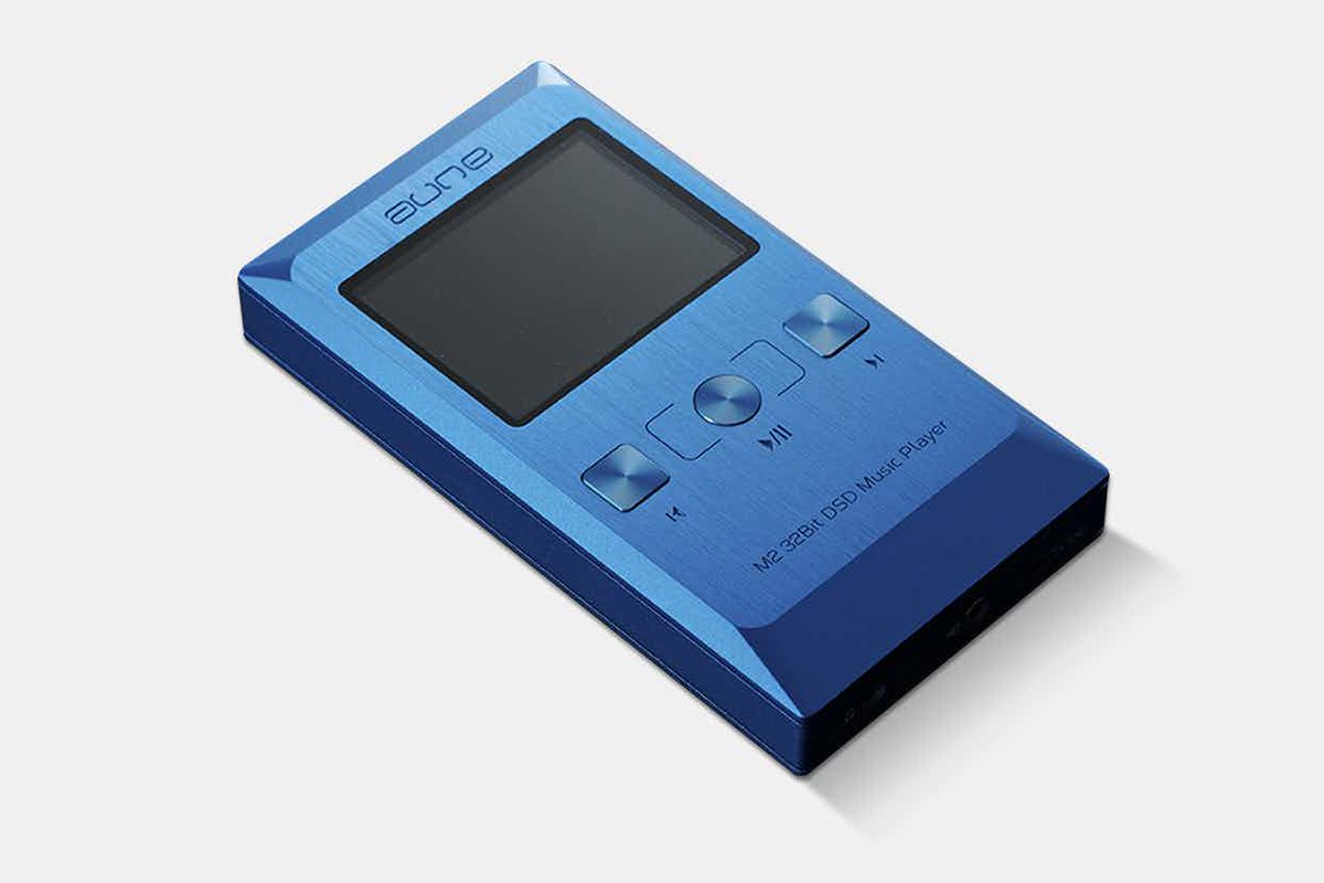 TSH_corporation's tweet image. #AUNE #M2s 生産終了と在庫残りわずかの最終お知らせです。
この音との出会いは、今までの高音質の定義を再度考え直すきっかけになるかもしれません。はい、最後です。ポータブルオーディオにテフロン基板のパワーを実感してください。二年使ってもずっとこのプレーヤーが好き
tsh-corp.com/ime/?p=378