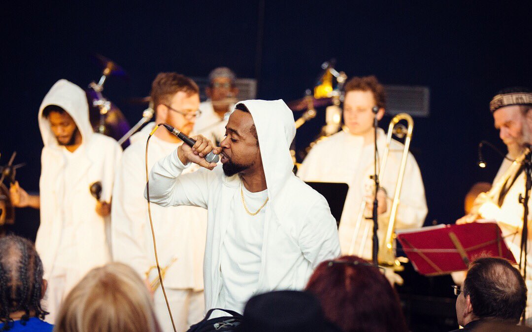 Ellect217's tweet photo. ELLECT
Live @ The Franklin Institute
#Ellect #JusListenEnt #HipHop #Rap #Jazz #FranklinInstitute #PhillyJazzProject #SunRa #Satellites #Concert https://t.co/L5UOCpG8fc