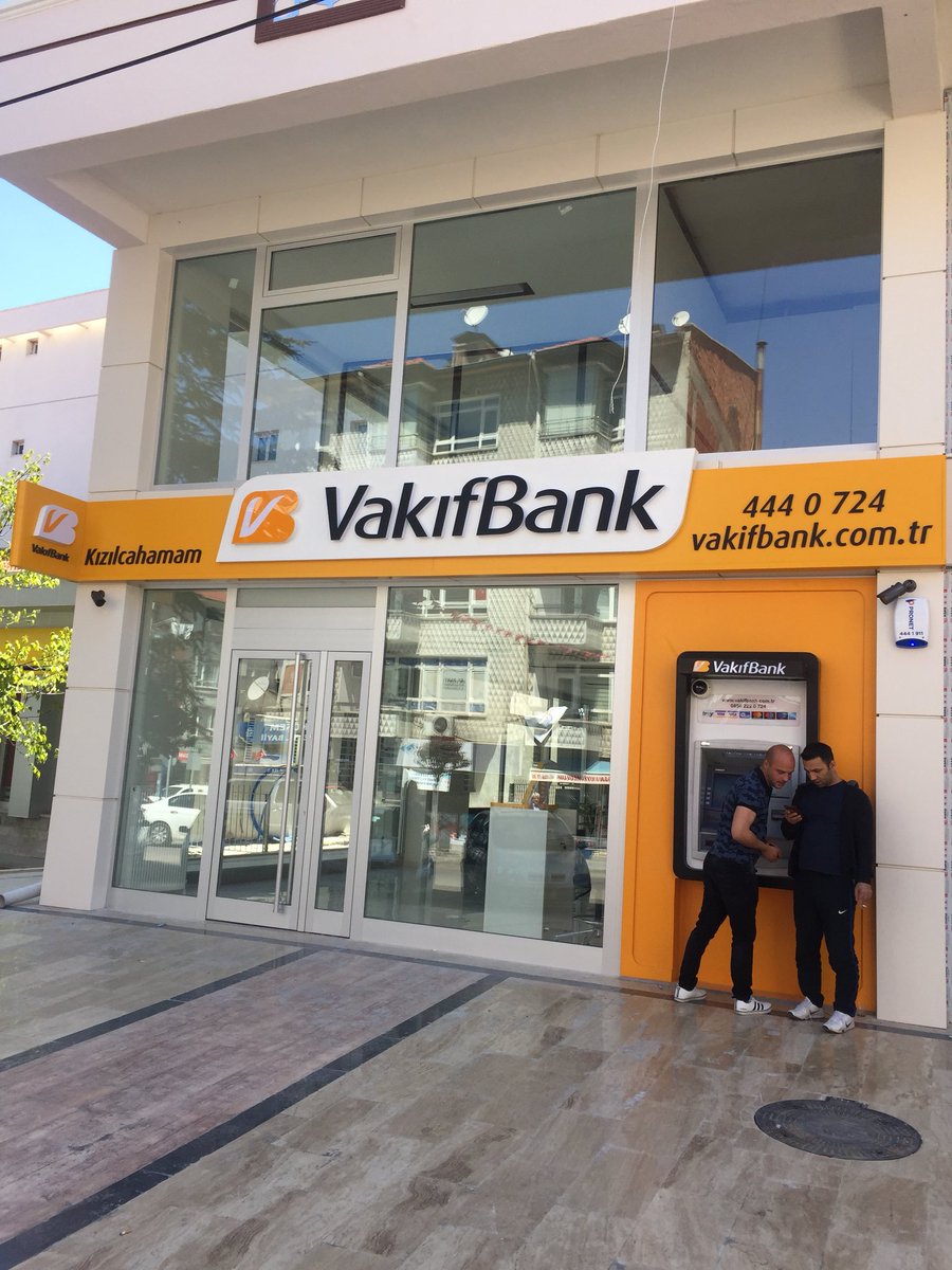 hubilgin's tweet photo. #VakıfBank Kızılcahamam Şubesi hizmet vermeye başladı. Kızılcahamam’a, Bankamıza ve Ülkemize hayırlı uğurlu olsun. https://t.co/a8QJrwQxGy