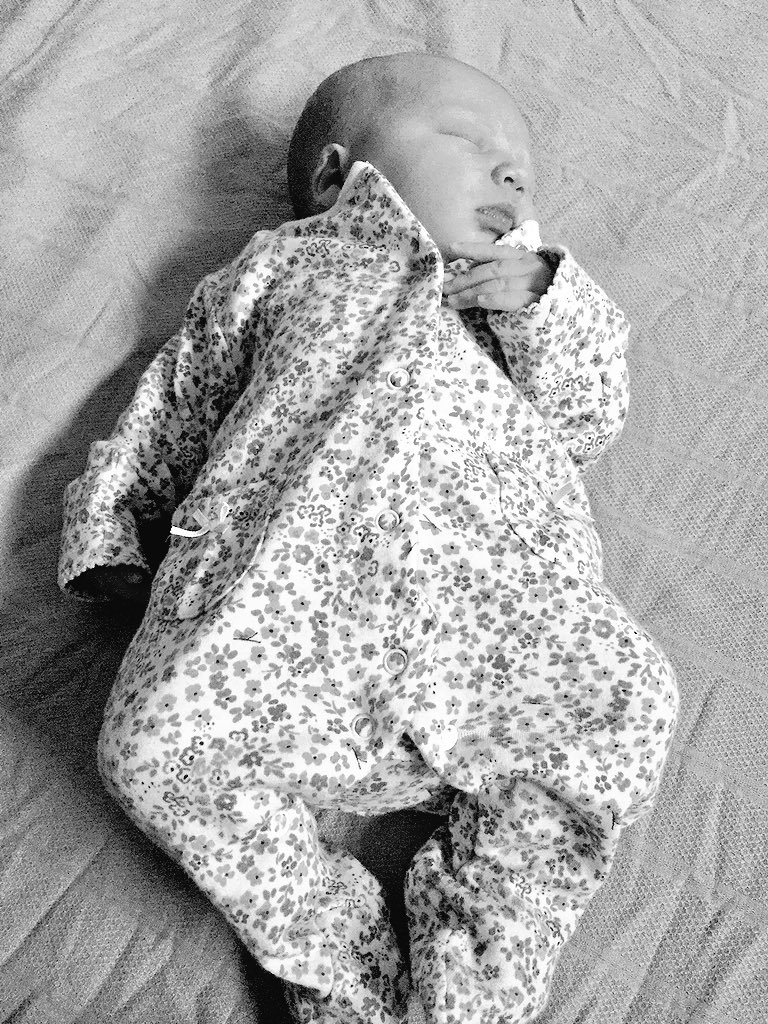 CPowell92's tweet image. @LauraReadx Lily Grace Powell #TwentiethApril #SevenLbs #SevenONineAM