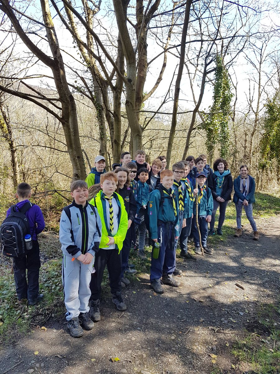 unit48wsj's tweet photo. Great to bump into Scouts from 2nd Onchan at the half way point! 7 of the 9 Manx unit members were/are involved with them. Must be a great programme! #JamboWay #Unit41 #UK24WSJ https://t.co/TdVx4olOt4