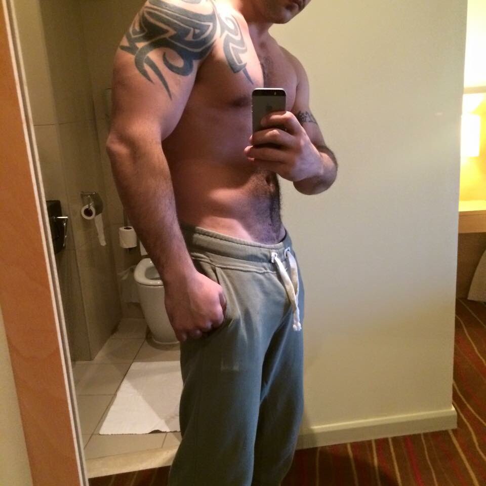 gayistanbul25A's tweet photo. @berkberkp İstanbul Aktif  Masör Beyoğlu Yanliz Yaşyorum profilim 182 80kg yaş 24 .iletişim 🔥05462629882🔥Demir .#taksimgay #cihangirgay #istanbulgay #gayistanbul #istanbulaktif #taksimaktif #istanbulmasör #şişligay #şişliaktif #istanbulmasaj #taksimescort #istanbulmasaj #taksimescort https://t.co/YPlHERRSIA