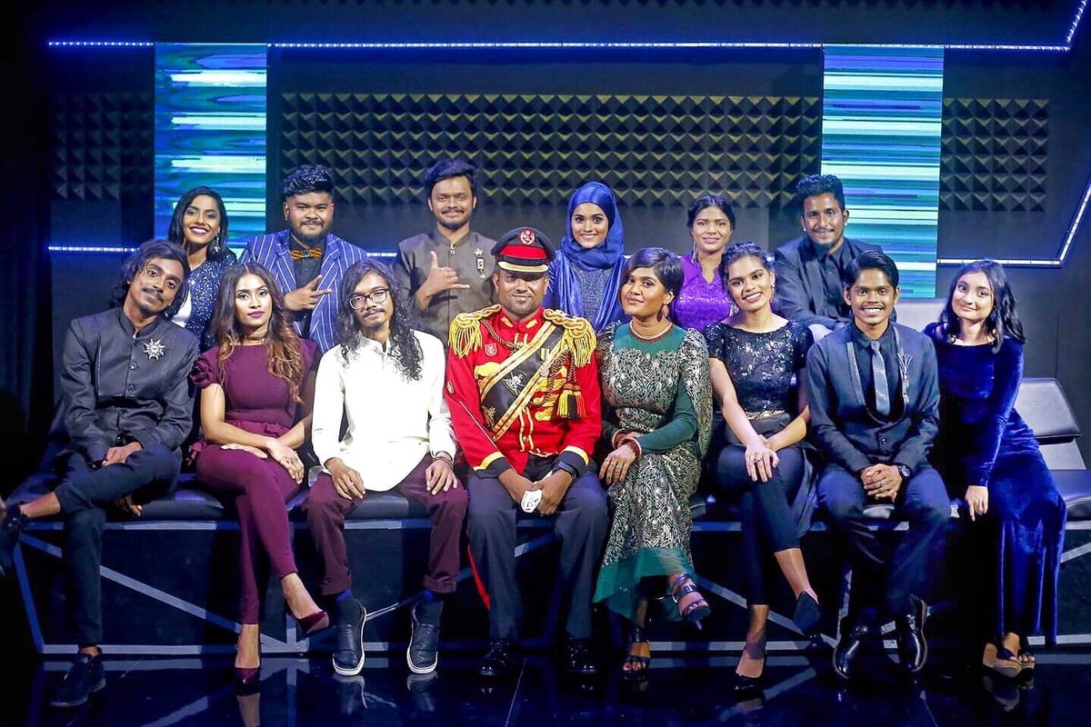 unoosha's tweet photo. 👏🏻 to @fubiano305 @woletzz @inshaaa_ #Sama #Ashfa #Dinbe

As always u all were amazing! I’m sure @Maldivian_idol S03 #Top6 wud have gained so much! Always kyp us entertained with ur awesome talent &amp; kyp on inspiring others! 😊👍🏻👏🏻🎤🎶 #MaldivianIdol

https://t.co/MFDF2N6Q5X https://t.co/KS3Ym1MOs0