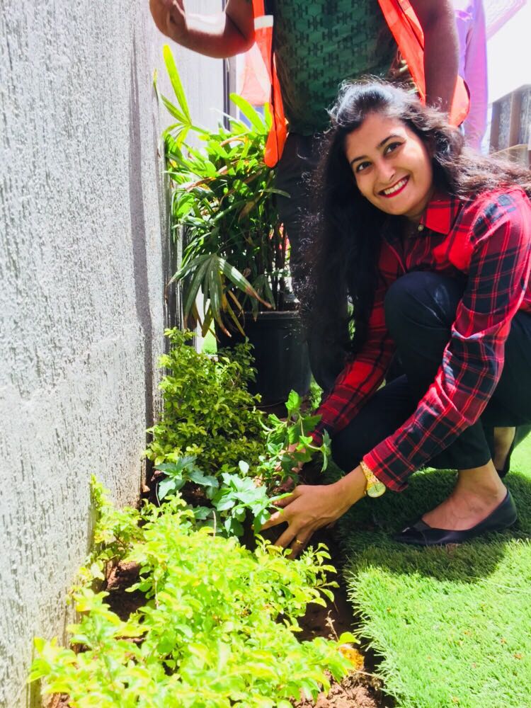 kanakia_spaces's tweet photo. A greener tomorrow starts with little steps today. #Kanakians are proud to take these steps together on #WorldEarthDay. Here are some captured moments.
#KanakiaGroup #KanakiaParis #KanakiaMiami #KanakiaRainforest #KanakiaSevens #KanakiaLevels #KanakiaHollywood #KanakiaZenWorld https://t.co/LK7K6ZAQQL