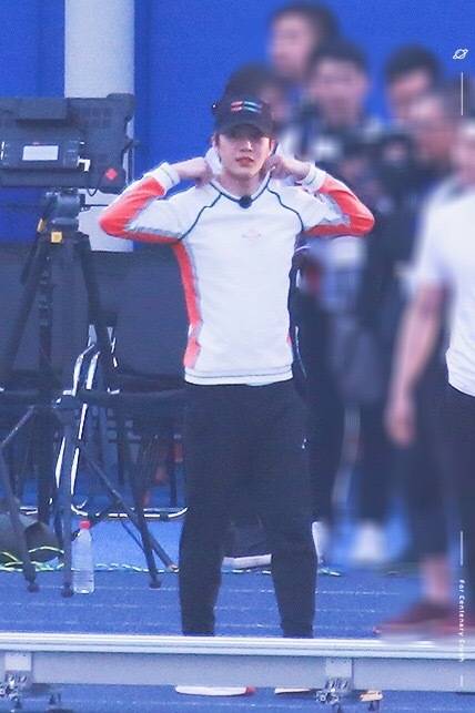 fchengchengpics's tweet photo. 180420 ♡ 
cr ~ ForCentenaryCrush_范丞丞 ~ 

#偶像练习生 #范丞丞 #FanChengcheng #IdolProducer #YH_NEXT #NinePercent https://t.co/coYlgk5Qbb