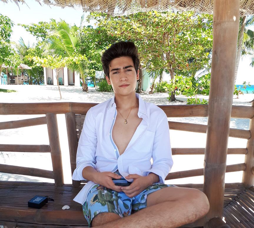 OFCMarcoCGallo's tweet photo. @itsmeMarcoG BTS for @benchtm #BenchOpenParadise in Kalanggaman Island! Thank you @BCbench
#BENCHEveryday #MarcoGallo https://t.co/tNG3KQhqzZ
