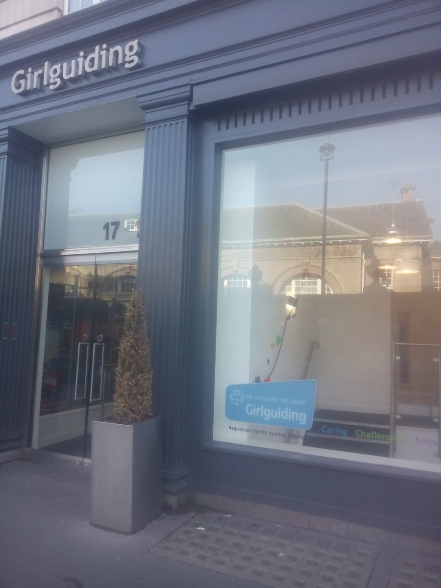 TeganCJNarain's tweet photo. Arrived at @Girlguiding HQ for a busy Volunteer Communications Panel meeting day! #membercomms #volunteerpartnerworking https://t.co/pHj8E8y2kj
