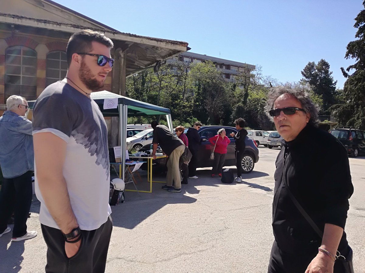 altraideadicitt's tweet photo. #AltraIdeaDiCitta' propone un 
#AltraIdeaDiVallemiano per 
#CondividereAncona 
In partenza per la passeggiata per l 
#giornatadellaterra #EarthDay18 #EarthDay #GiornataMondialeDellaTerra 

Visita https://t.co/UImiPiYhvY 
🌷🚀💪🎥🚲⛪🛳🔨❤
Seguici su @altraideadicitt e sui social https://t.co/cwWwwV5ta3