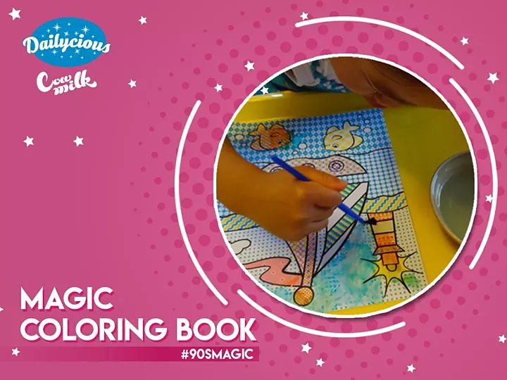 Dailycious_Milk's tweet photo. It was one of the best coloring books of our childhood! All you needed was a paint brush and some water! #Dailycious #DailyciousMilk #CowMilk #90sMagic https://t.co/2kpIvORzvu