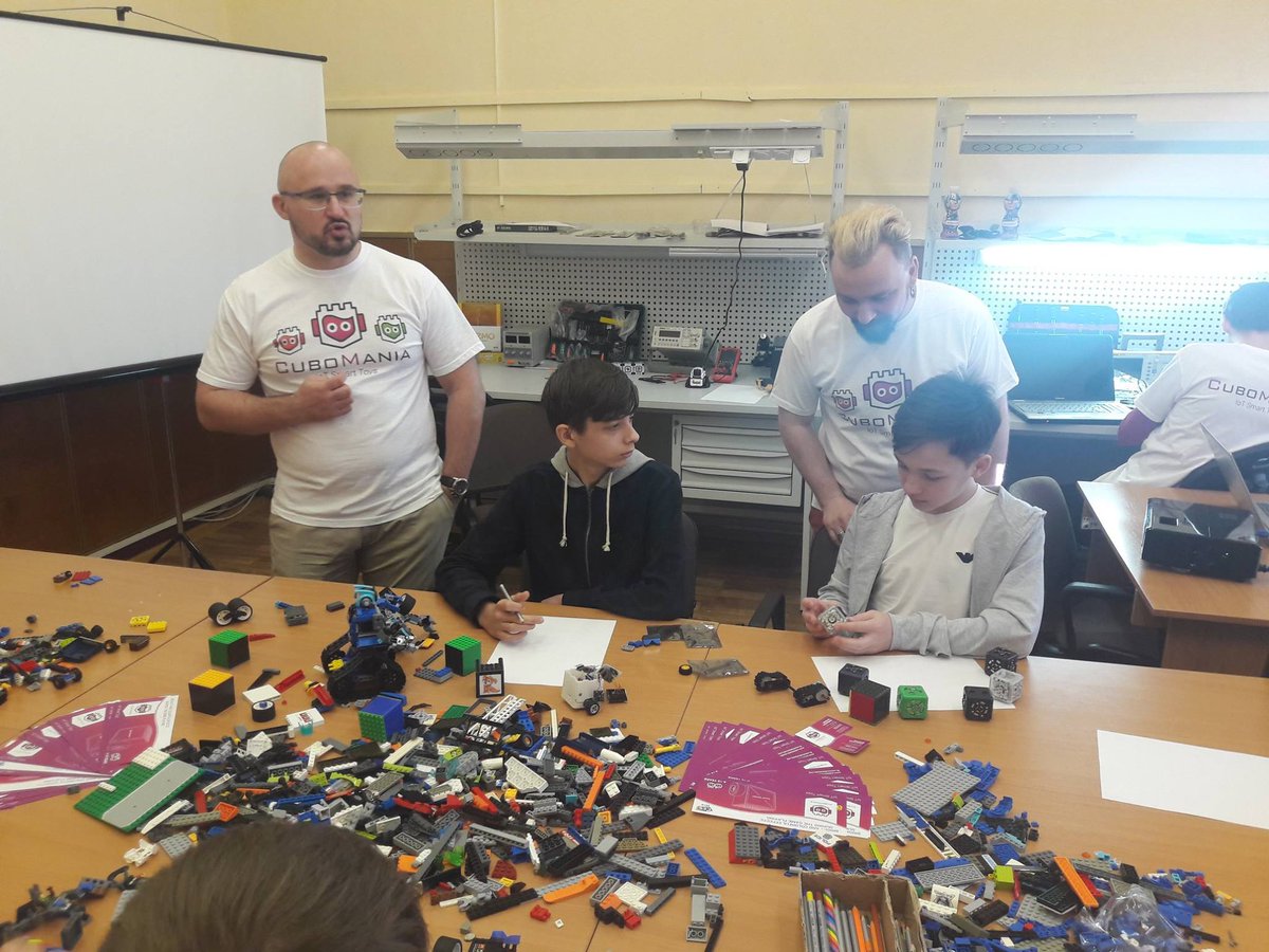 Cubomania_ICO's tweet photo. Hot news from Cubomania! 

Yesterday Cubomania team hosted a workshop in robotics for children. That was a fantastic experience!  Please follow the link for more information and photos from the event. #cubomania #ICO #TokenSale #robotics #blockchain  https://t.co/doER9BheeW https://t.co/n6s4bO5qZG