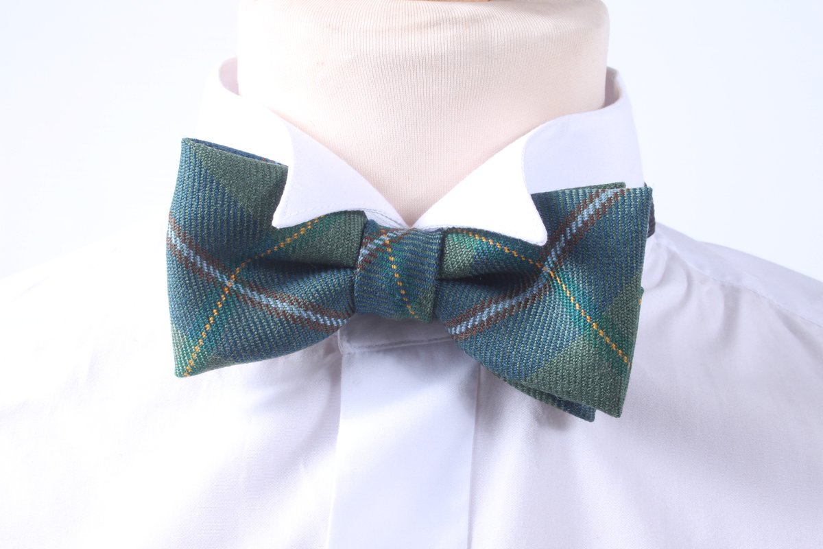 sherlocktartan's tweet photo. Sir Arthur Conan Doyle was born on 22nd May, so to pay tribute to him, why not buy a piece of Sherlock Holmes Tartan clothing! #tartan #SherlockHolmes #ties #cummerbunds #waistcoat #bowtie #ConanDoyle #cape #bags #braces https://t.co/iUuhziXJ7r