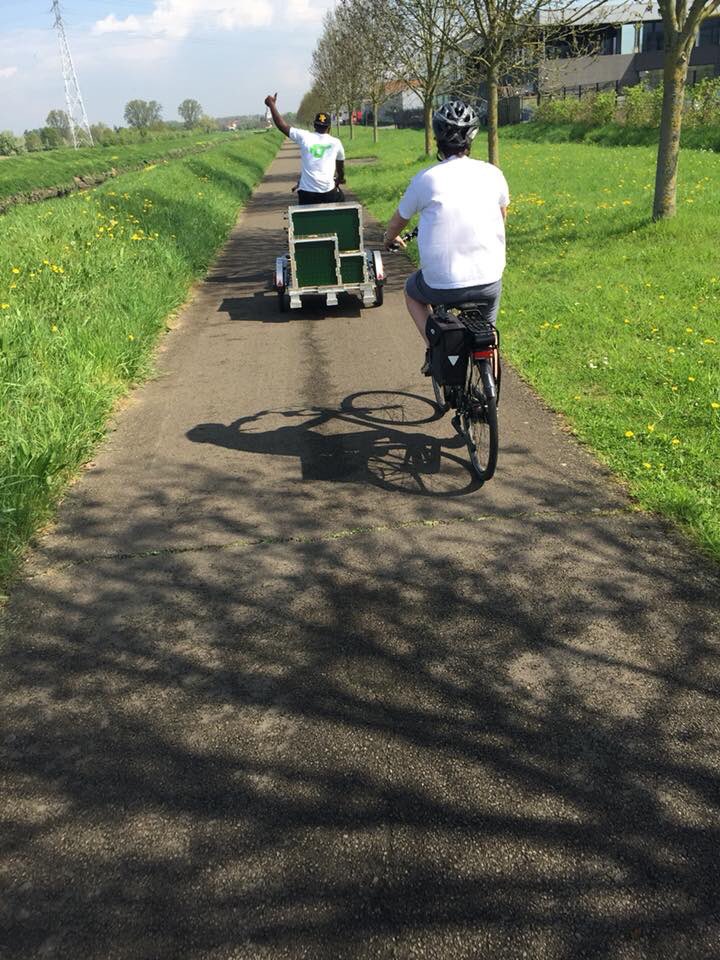 Van heinde en verre zakken enthousiastelingen af naar #CoolestProjects @Technopolis_Be! #cpbe2018 #LBL #CoderDojoStyle