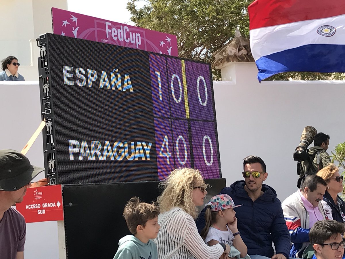 BJKCup_es's tweet photo. #ESPPAR No es un espejismo...👀 @verocepede domina a la Nº 3 mundial @GarbiMuguruza en el arranque del primer set en Cartagena 🇪🇸2️⃣🆚0️⃣🇵🇾 https://t.co/VNDR9yzgqL