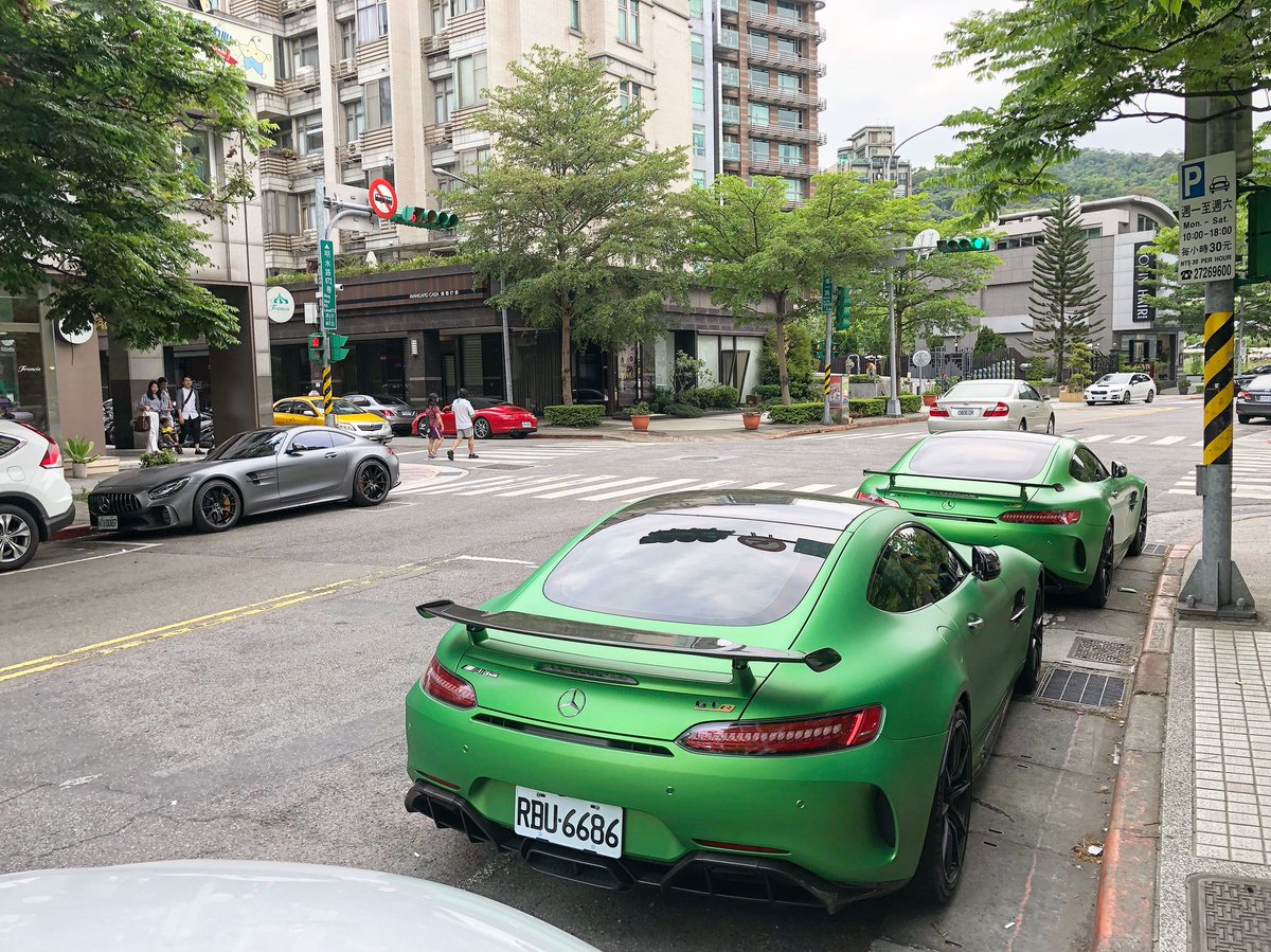 Morris_Busyman's tweet photo. Three AMG GTR meet up in Taipei🤩 https://t.co/uX70F93fLd
