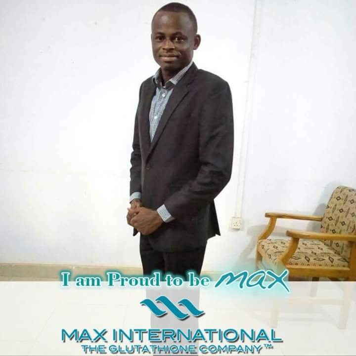 derykmathias's tweet photo. #NewProfilePic #ProudMaxAssociate #MaxYourLife https://t.co/lO4I5JKgm1