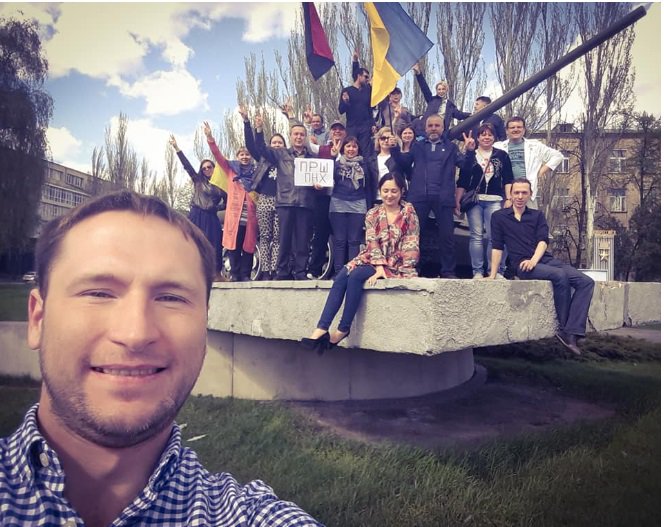 "Высота 30 метров. Случайность помогла избежать серьезных последствий", - патрульные Николаева спасли 19-летнюю девушку, прыгнувшую с моста в реку - Цензор.НЕТ 428