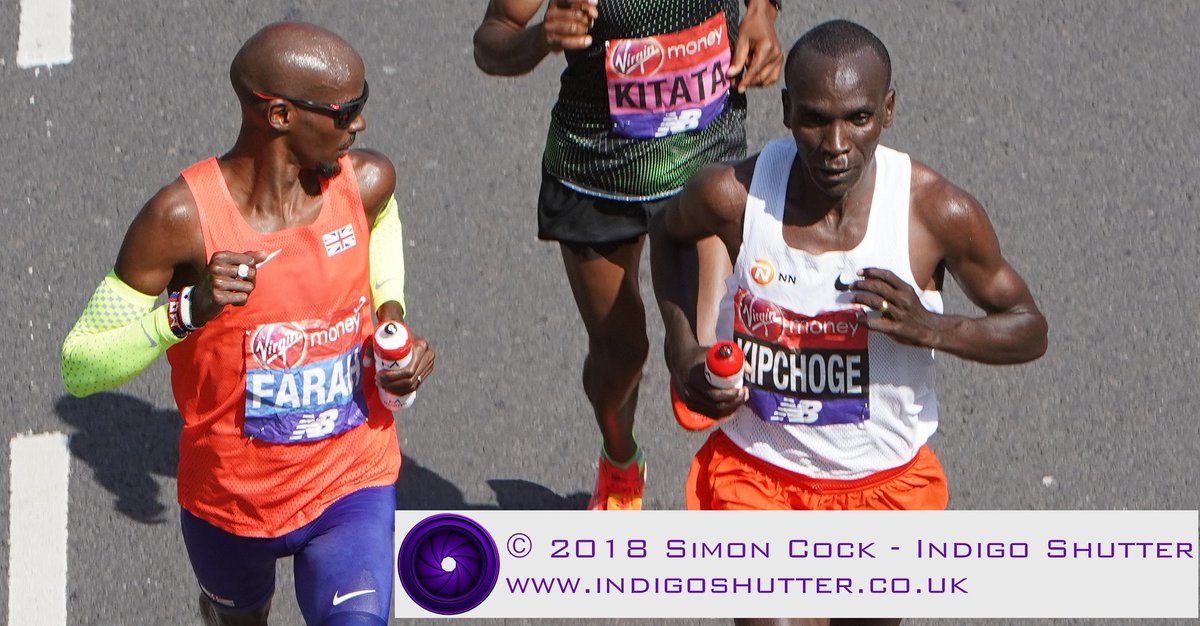 IndigoShutter's tweet photo. Here’s the Men’s Elite at the 25km mark on the #isleofdogs #london #virginlondonmarathon #virginlondonmarathon #londonmarathon #londonmarathon2018 #mofarah #EliudKipchoge #KipchogeKeino #BedanKaroki https://t.co/Izwj8tC6Bp